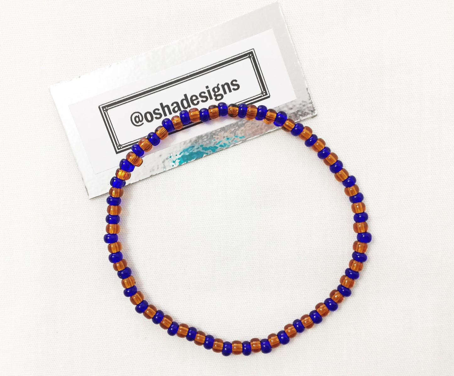 Black Red and Green Stretchy Beaded Bracelet