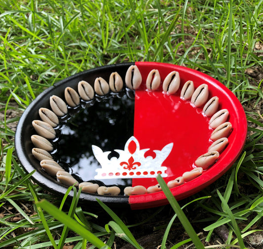 Eleggua Clay Dish with Shells