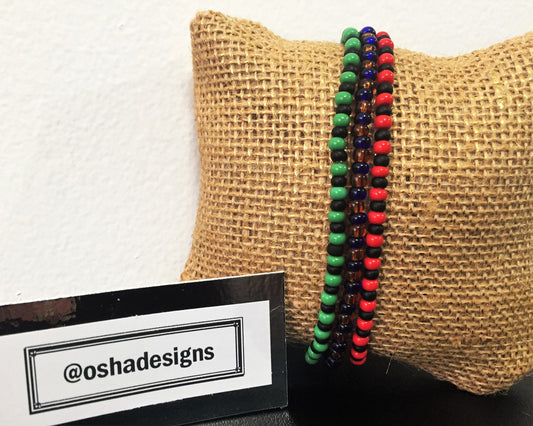 Black Red and Green Stretchy Beaded Bracelet